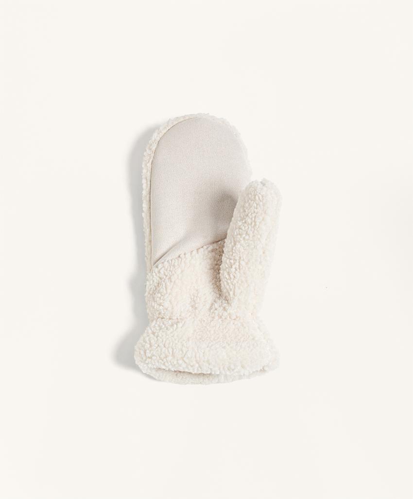 Рукавицы из искусственной овчины со шнурком