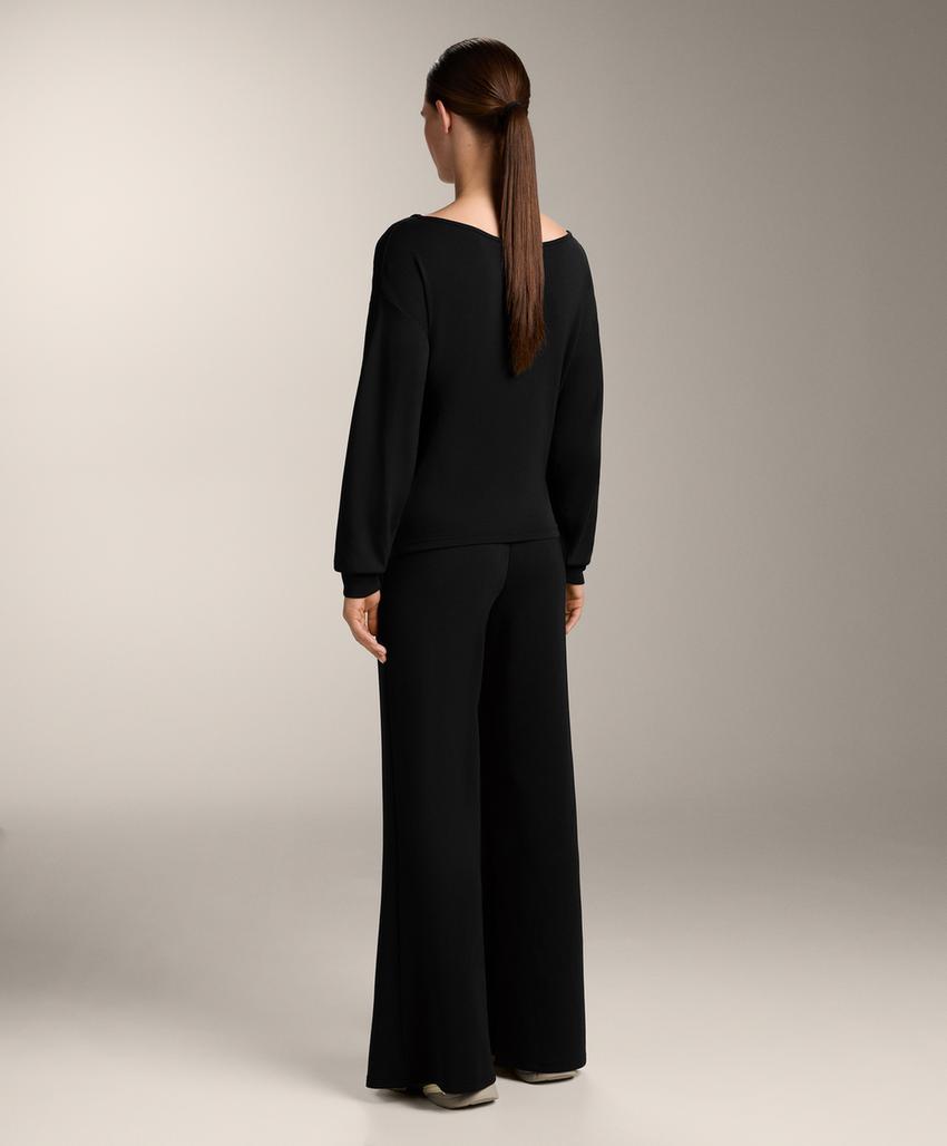 Толстовка с узлом из мягкого модала