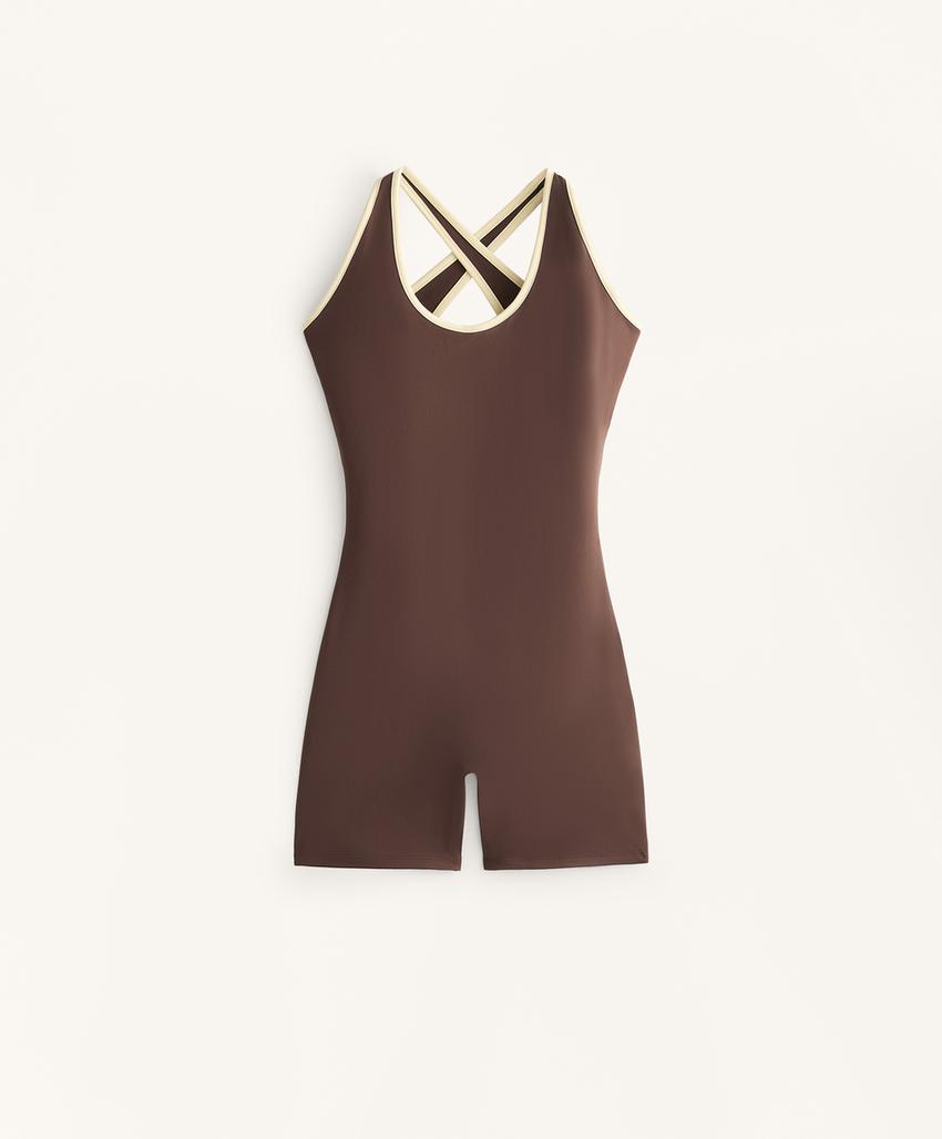 Короткий комбинезон Comfortlux Piping