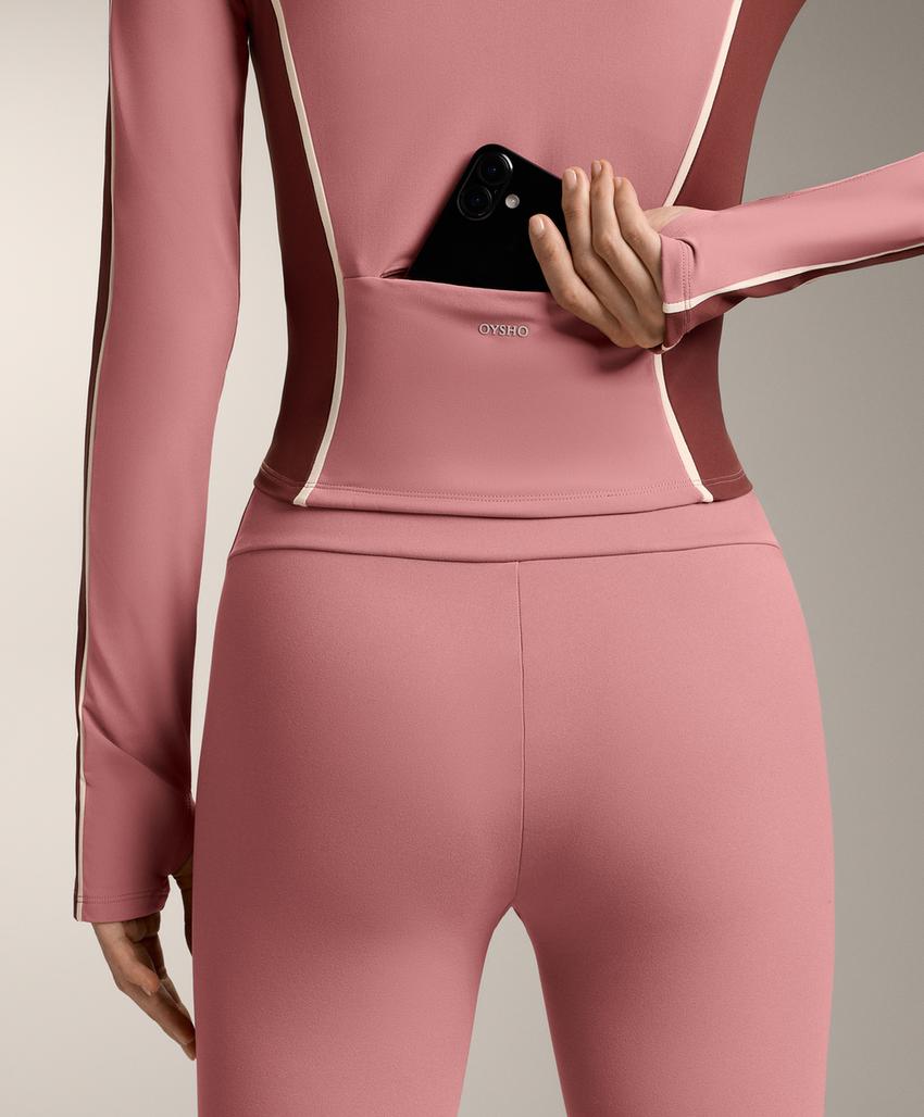 Легкая и теплая высокотехнологичная куртка