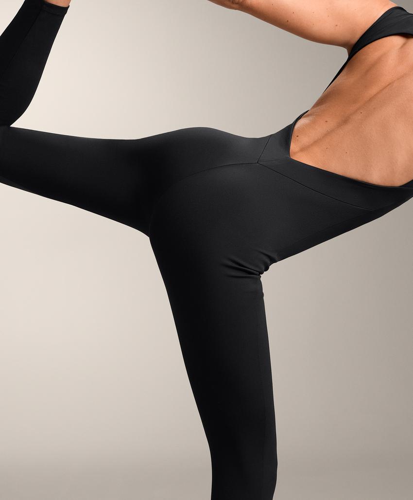 Длинный комбинезон Comfortlux с вырезом-лодочкой