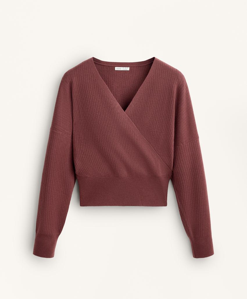 Вязаный свитер на запахе