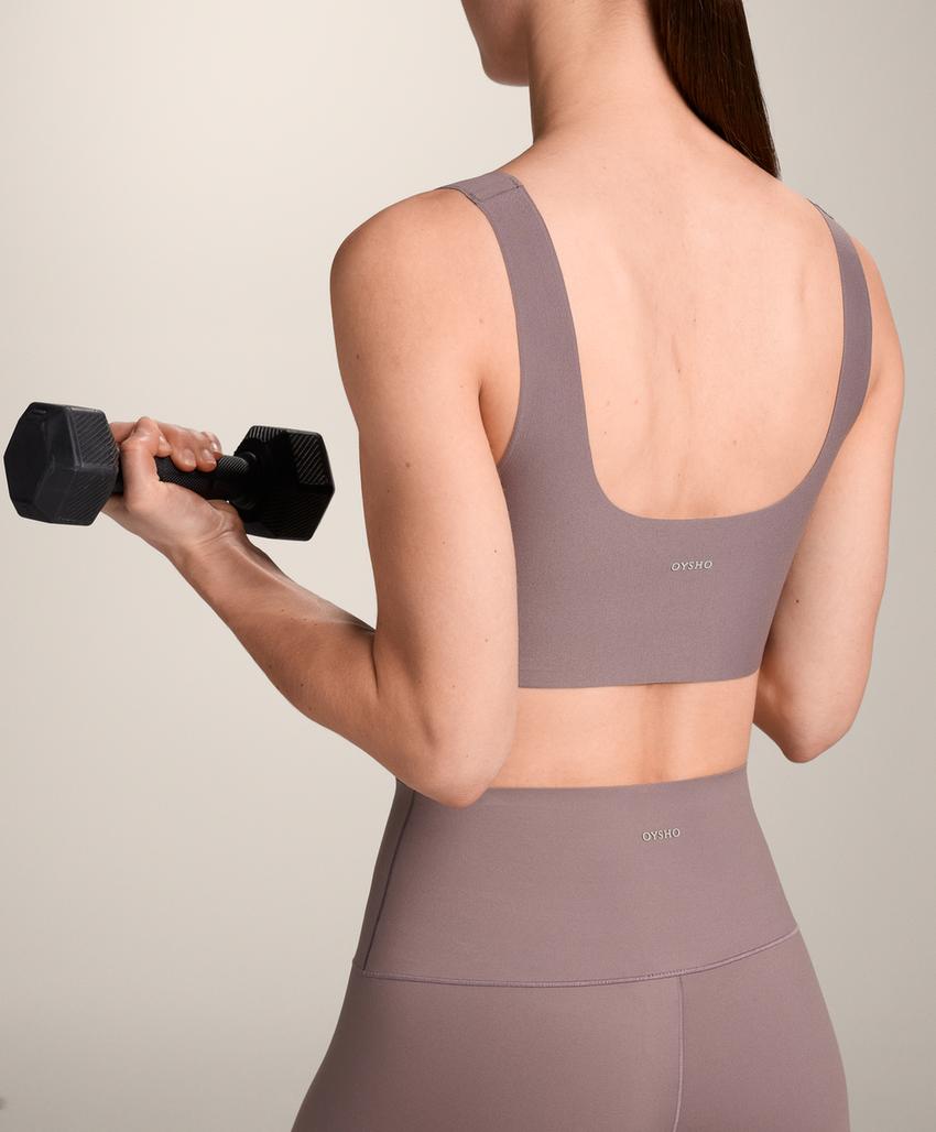 Спортивный бюстгальтер Perfect Adapt со средней степенью поддержки