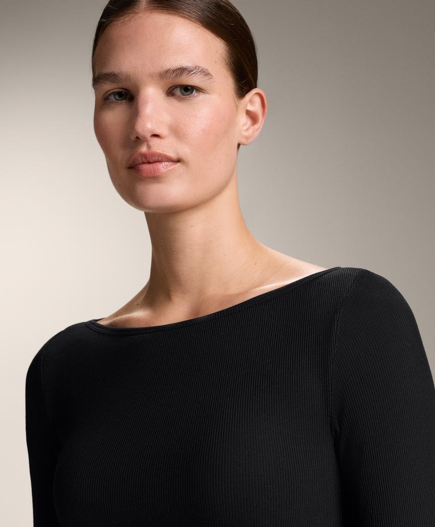 Футболка Rib с вырезом-лодочкой из смесового модала