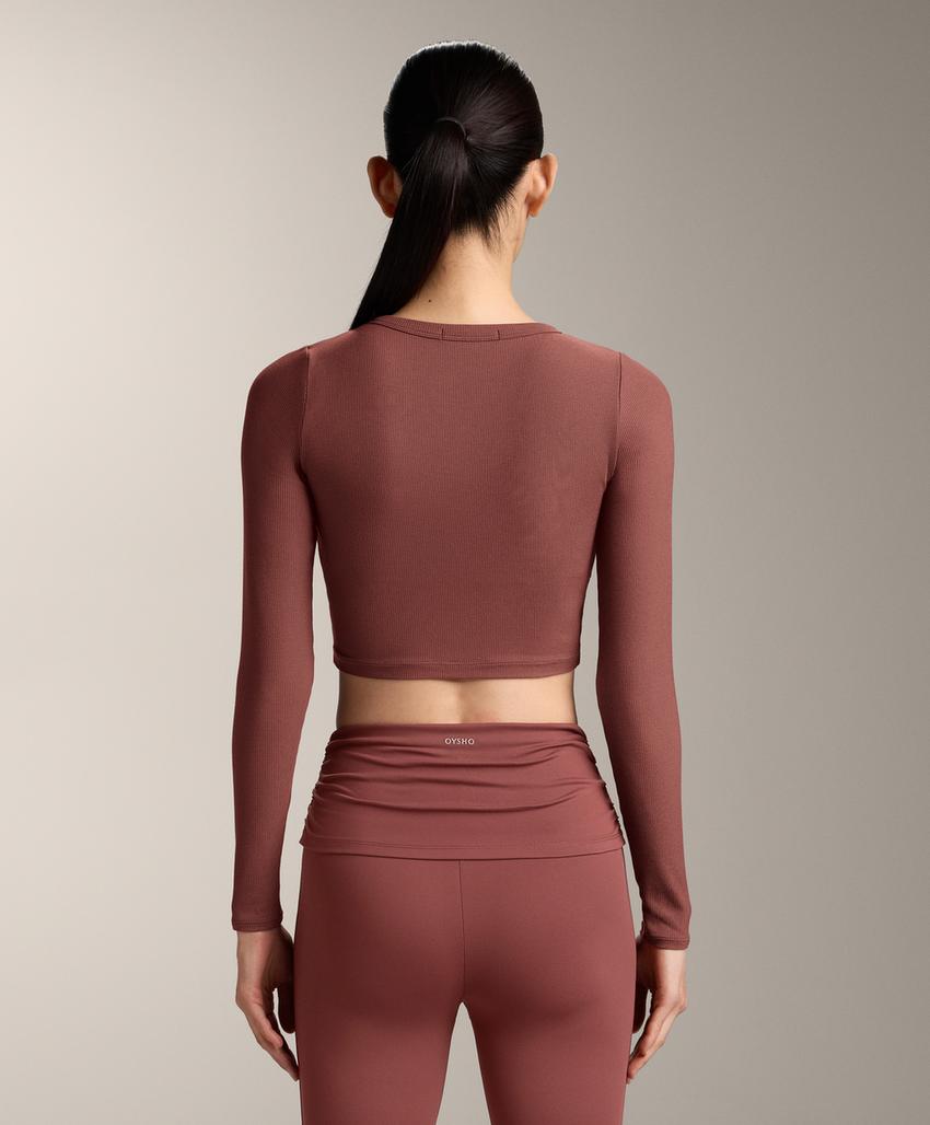 Tank top Comfortlux с перекрестными деталями и длинными рукавами