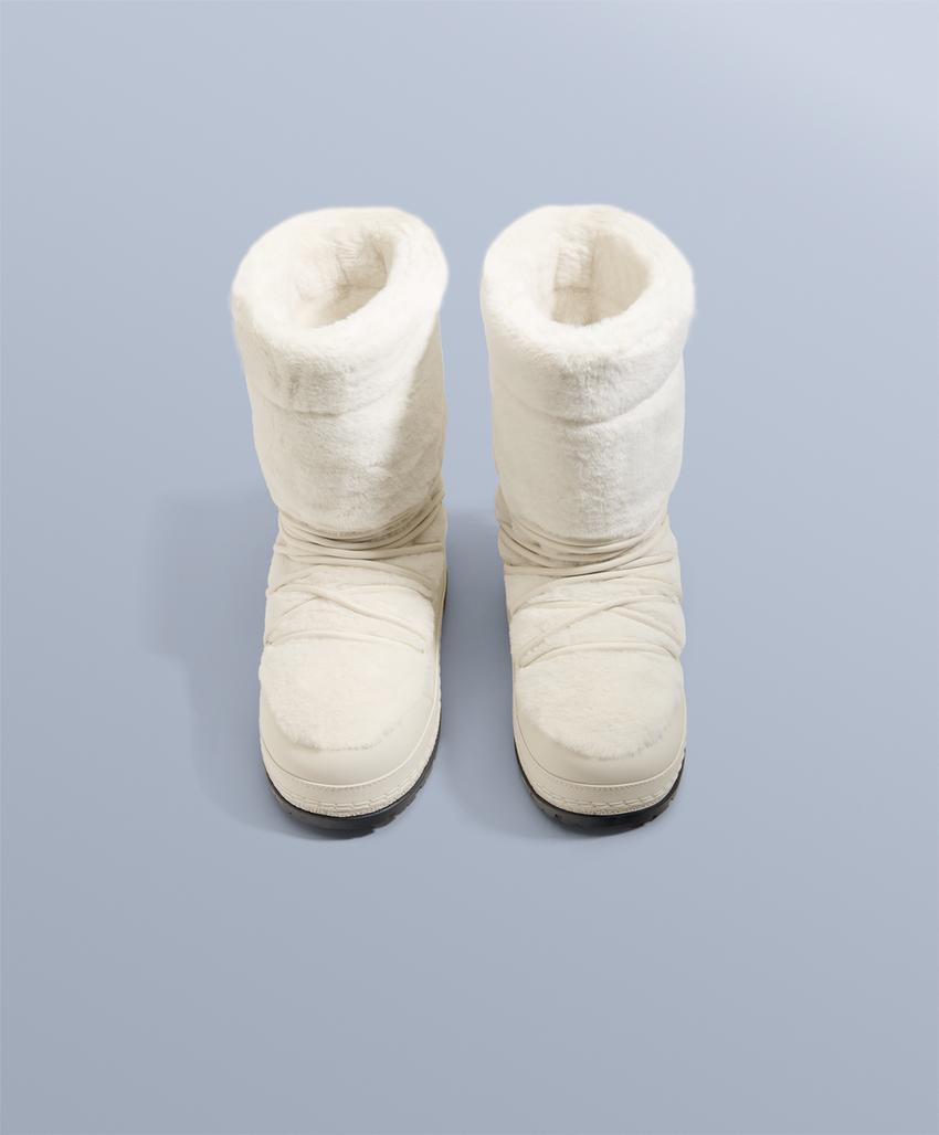 Ботинки из технического меха с шнуровкой