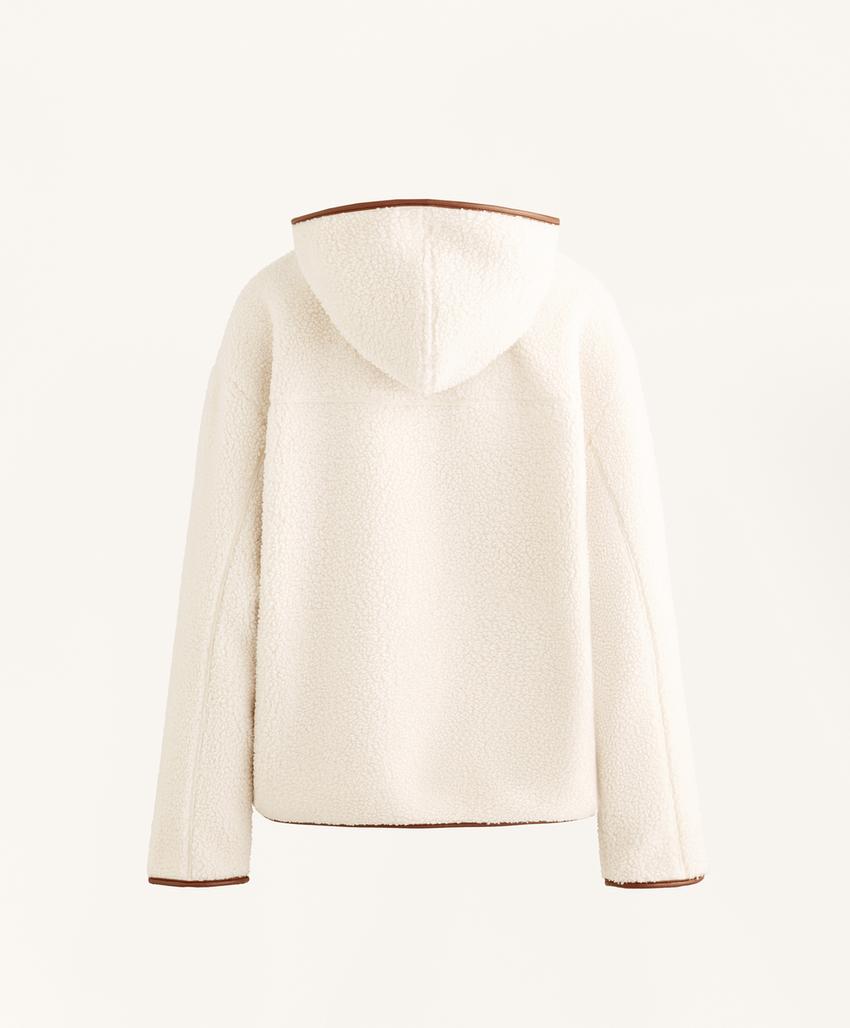 Куртка из искусственной овчины с капюшоном