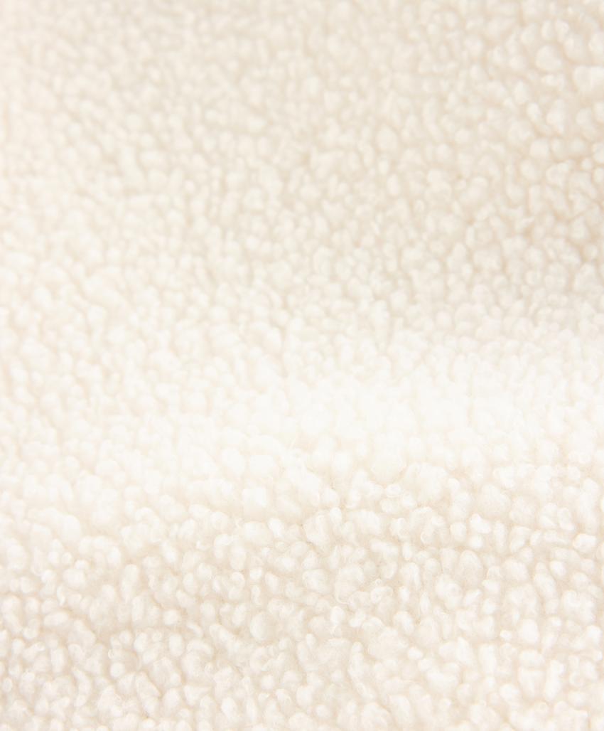 Куртка из искусственной овчины с капюшоном