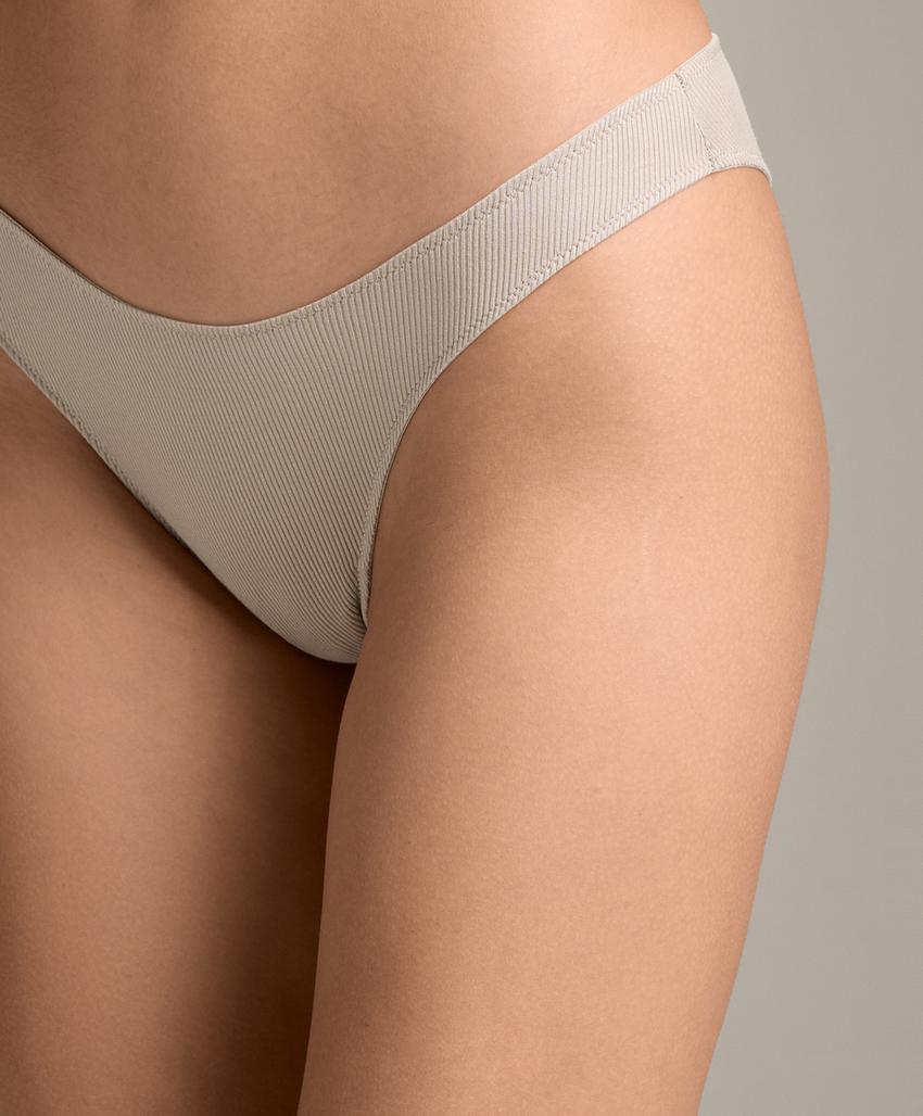 5 трусов бразильяно U-образной формы в рубчик