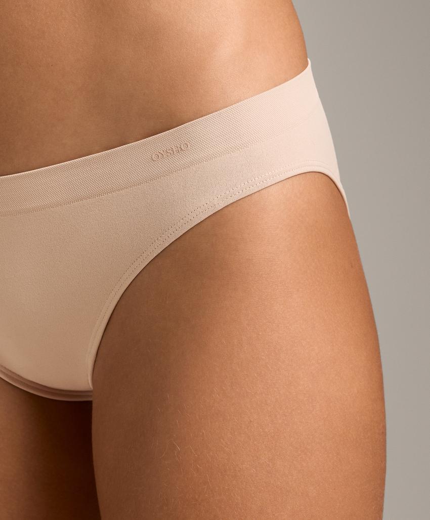 5 бесшовных классических трусов Seamless из мягкой ткани