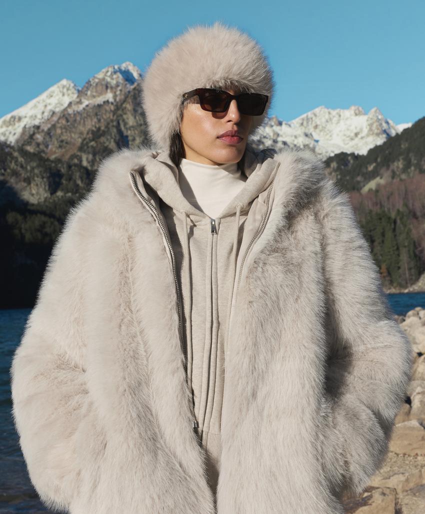 Широкий рукав куртка с капюшоном из хлопка