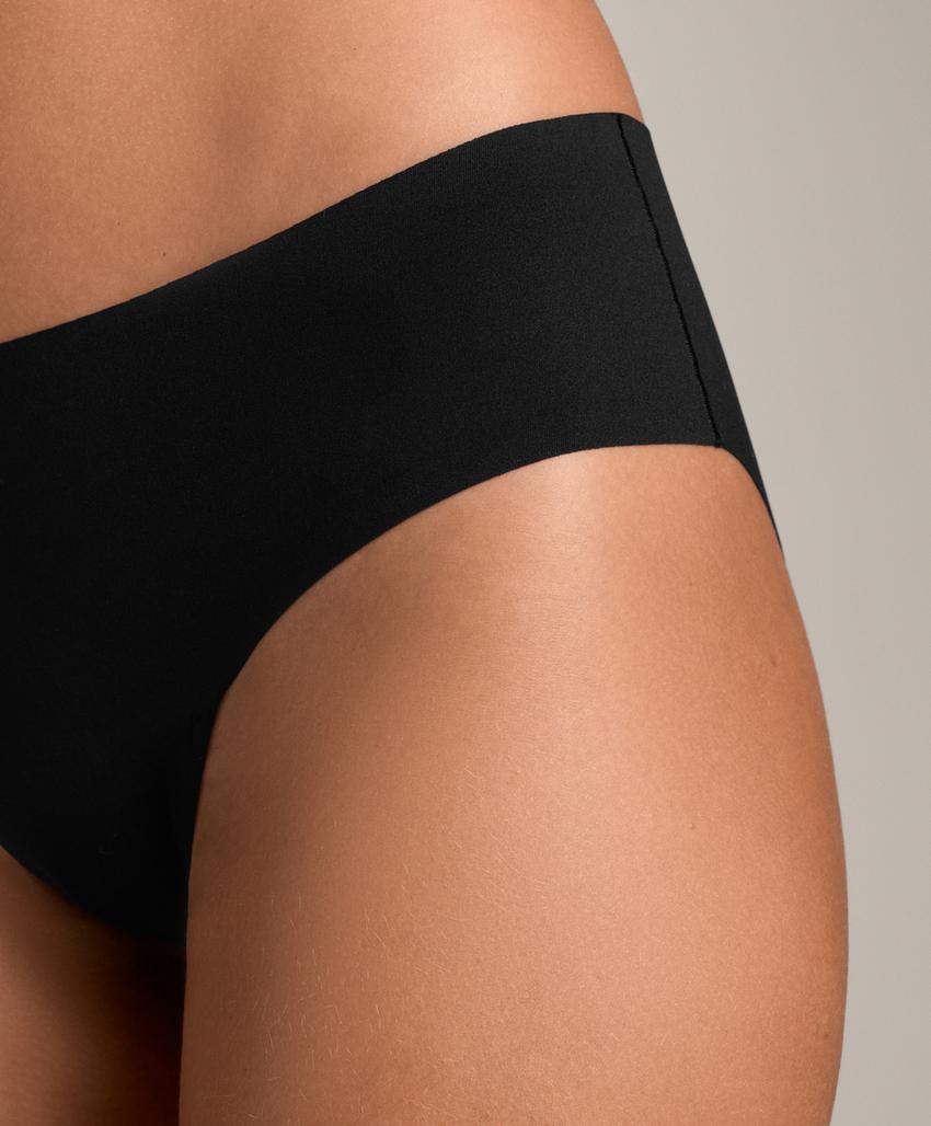 Три невидимых классических трусика из полиамидного смесового материала