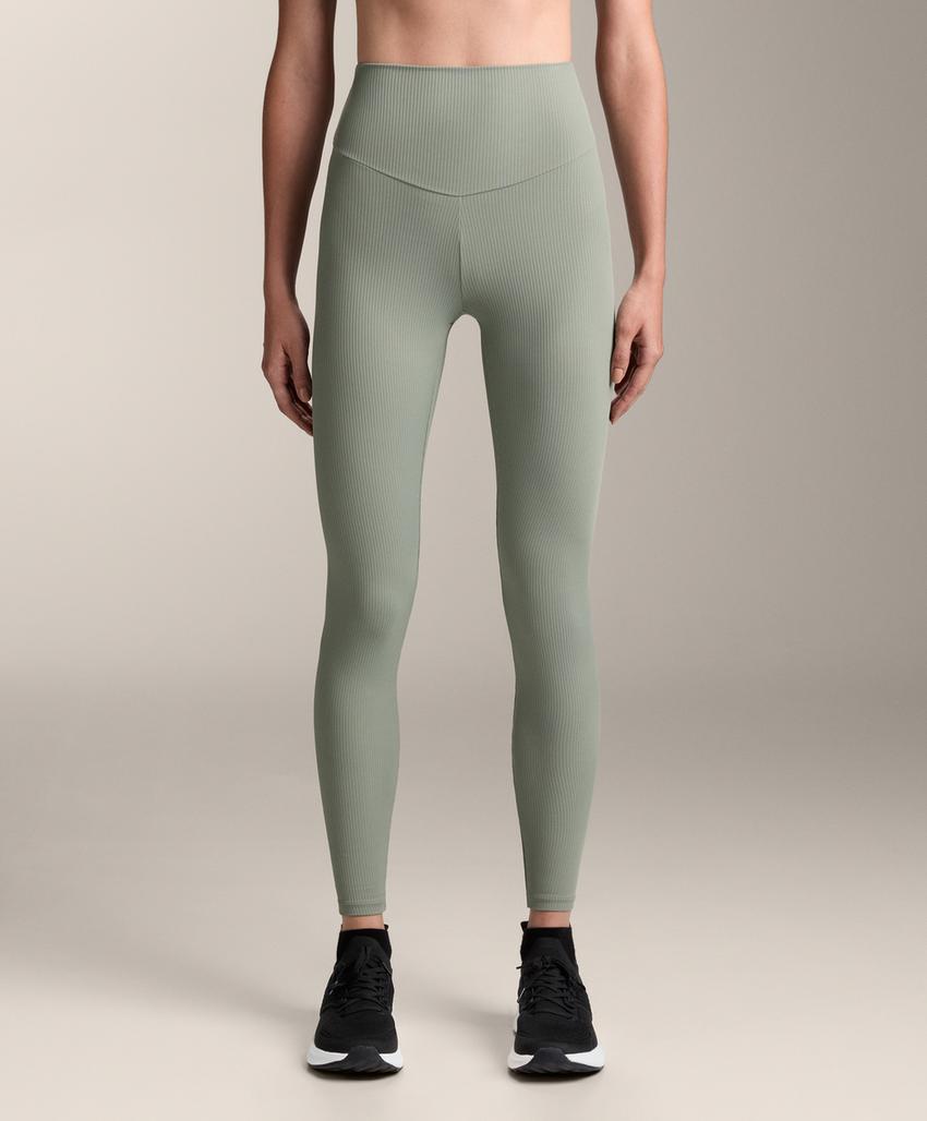 Леггинсы с высокой талией и укороченной длиной comfortlux rib