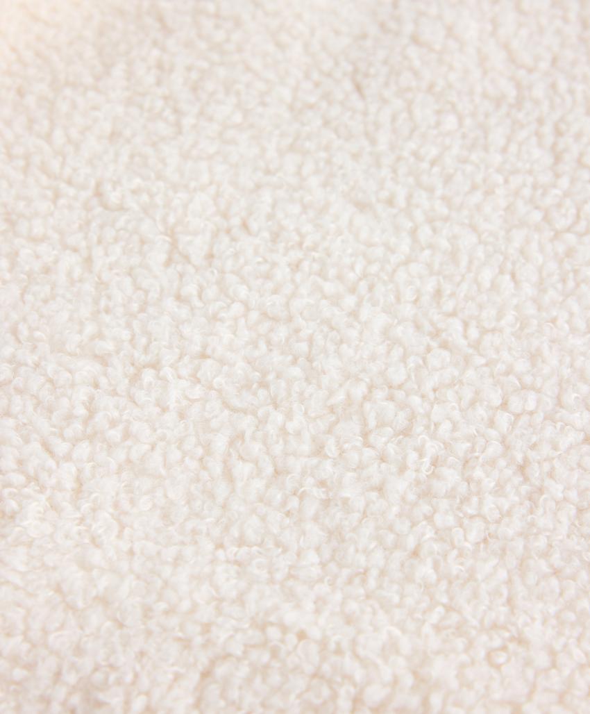 Куртка с капюшоном из искусственного меха