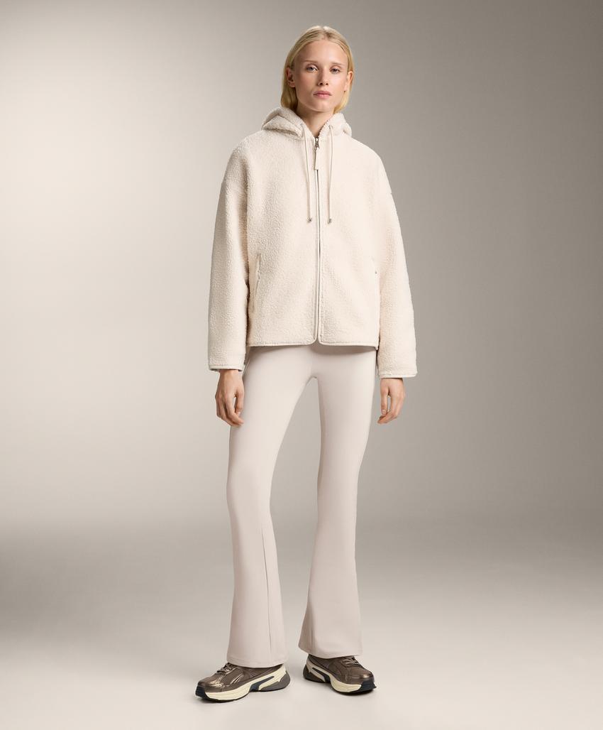 Куртка с капюшоном из искусственного меха