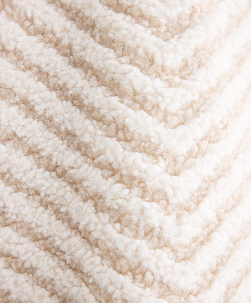 Куртка из меха в клетку