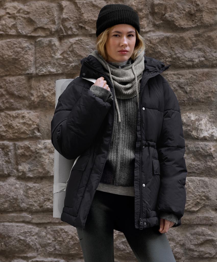 Стеганая куртка с водоотталкивающим утеплителем primaloft®