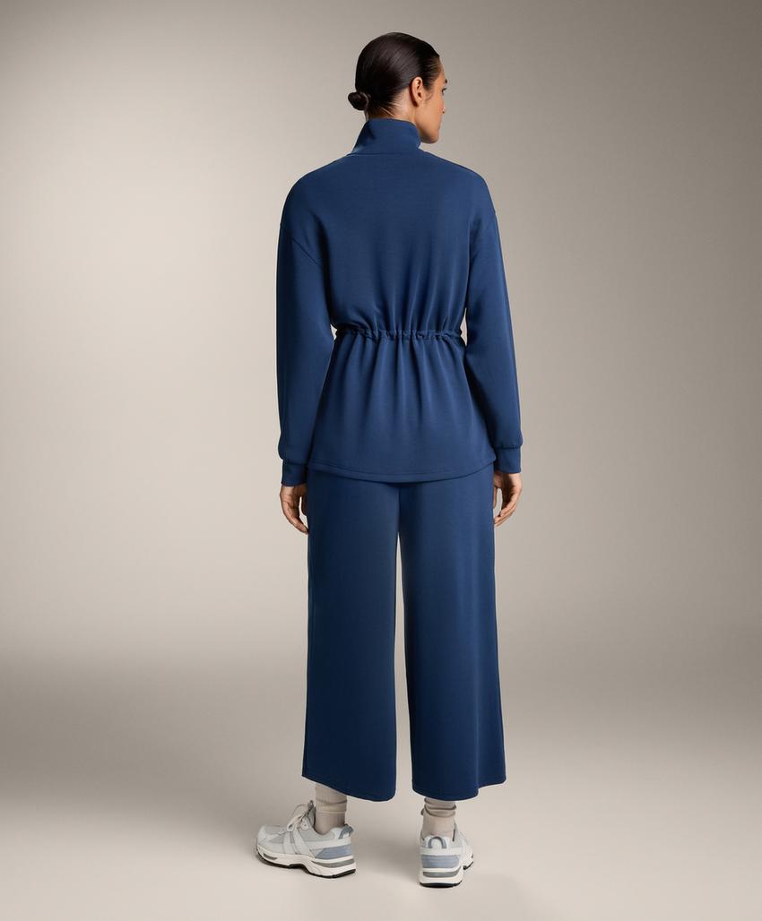 Широкие укороченные брюки из мягкой ткани с модалом