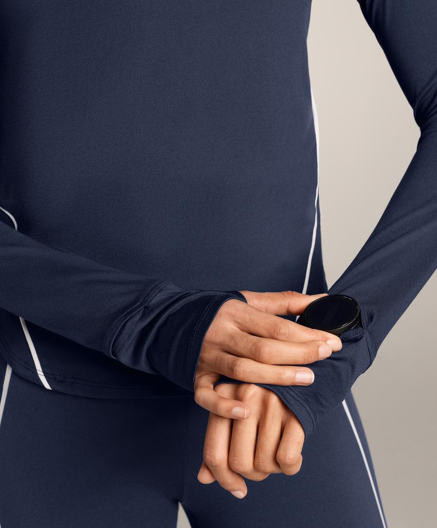 Лонгслив из высокотехнологичной ткани с кантом