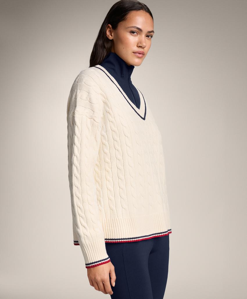 Джемпер мини с косами и v-образным вырезом