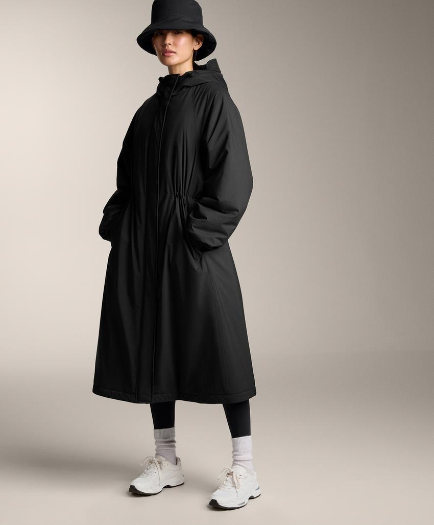 Длинный утепленный пуховик oysho из 10k thindown® водонепроницаемый и легкий