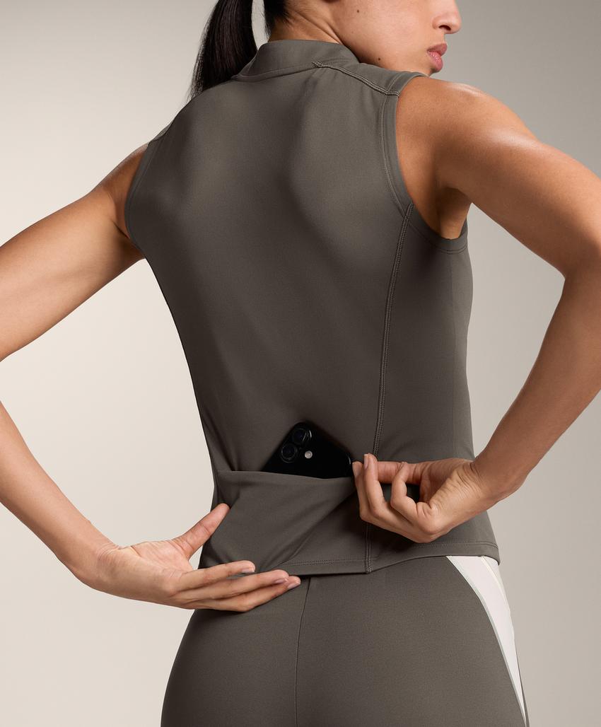 Майка без рукавов с молнией