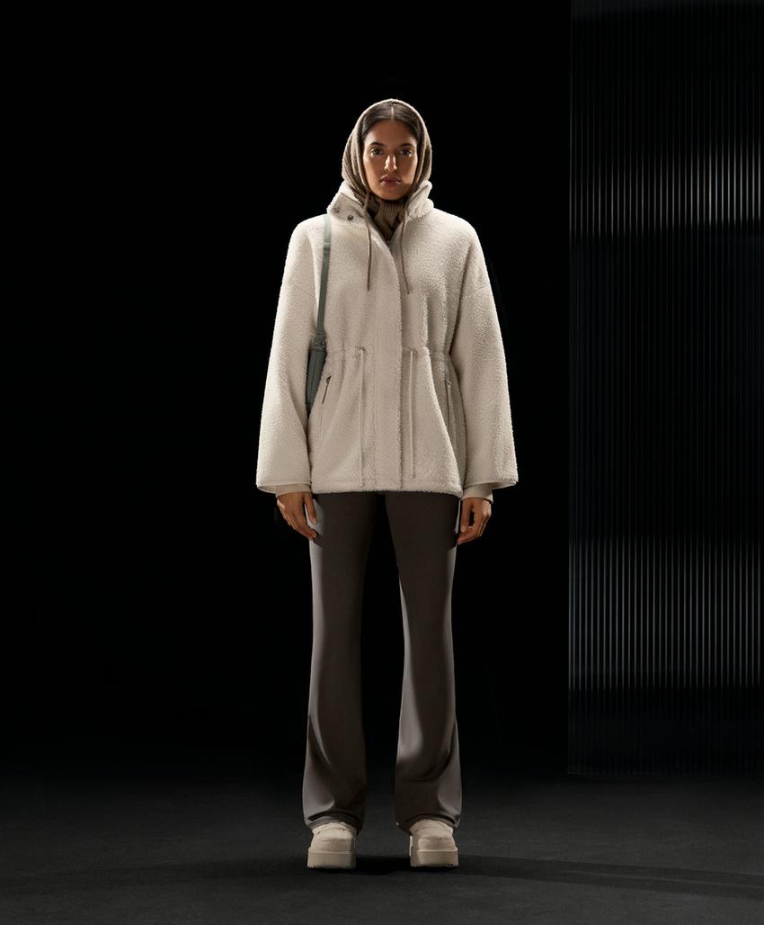 Брюки клеш Compressive с завышенной талией и эффектом пуш-ап