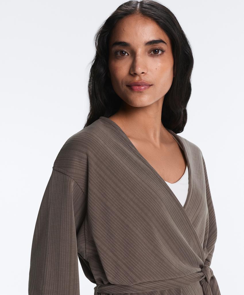 Длинная куртка с асимметричной полоской из модала