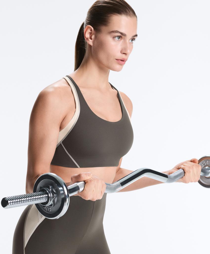 Firm support Compressive reflective sports bra