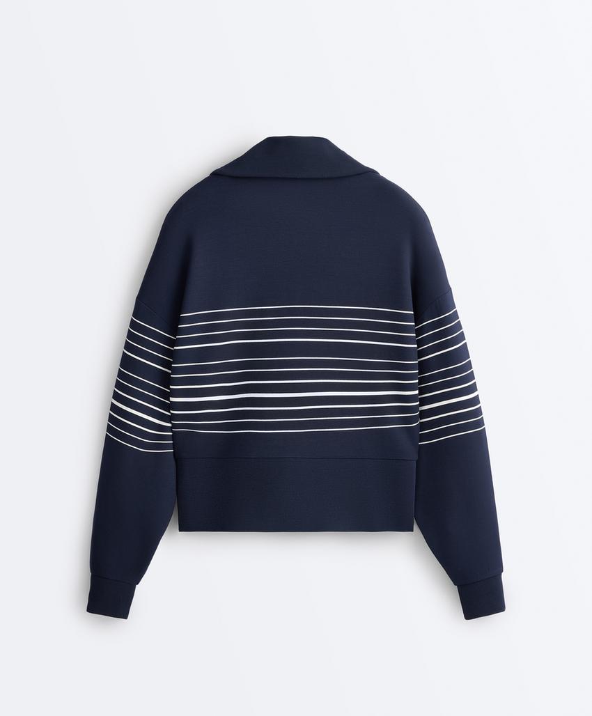 Куртка в морскую полоску из мягкого модала