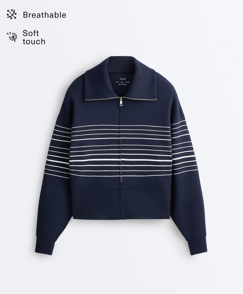 Куртка в морскую полоску из мягкого модала