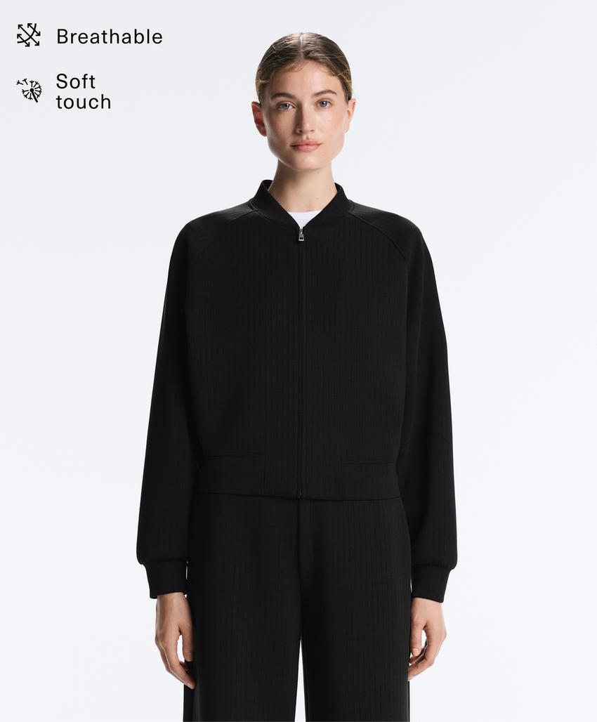 Куртка-бомбер в полоску из мягкой ткани с модалом