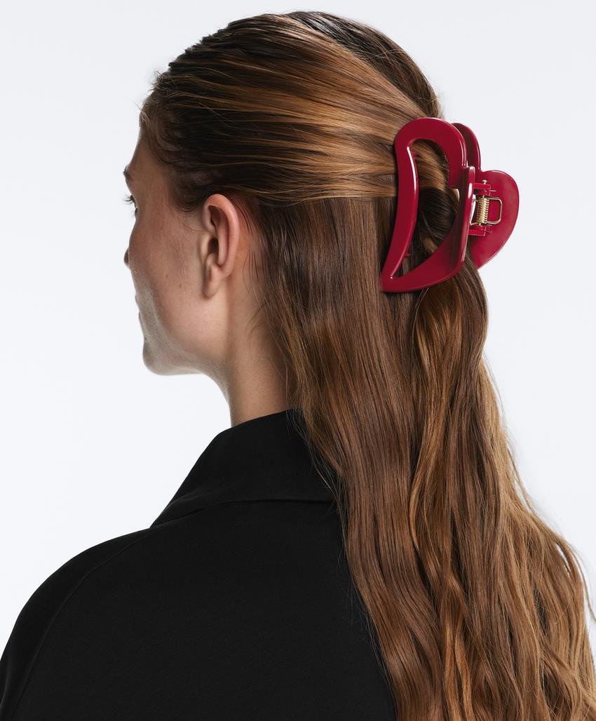 Заколка для волос в форме сердца