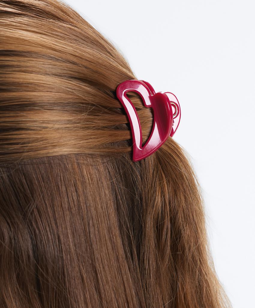 2 заколки для волос в форме сердца