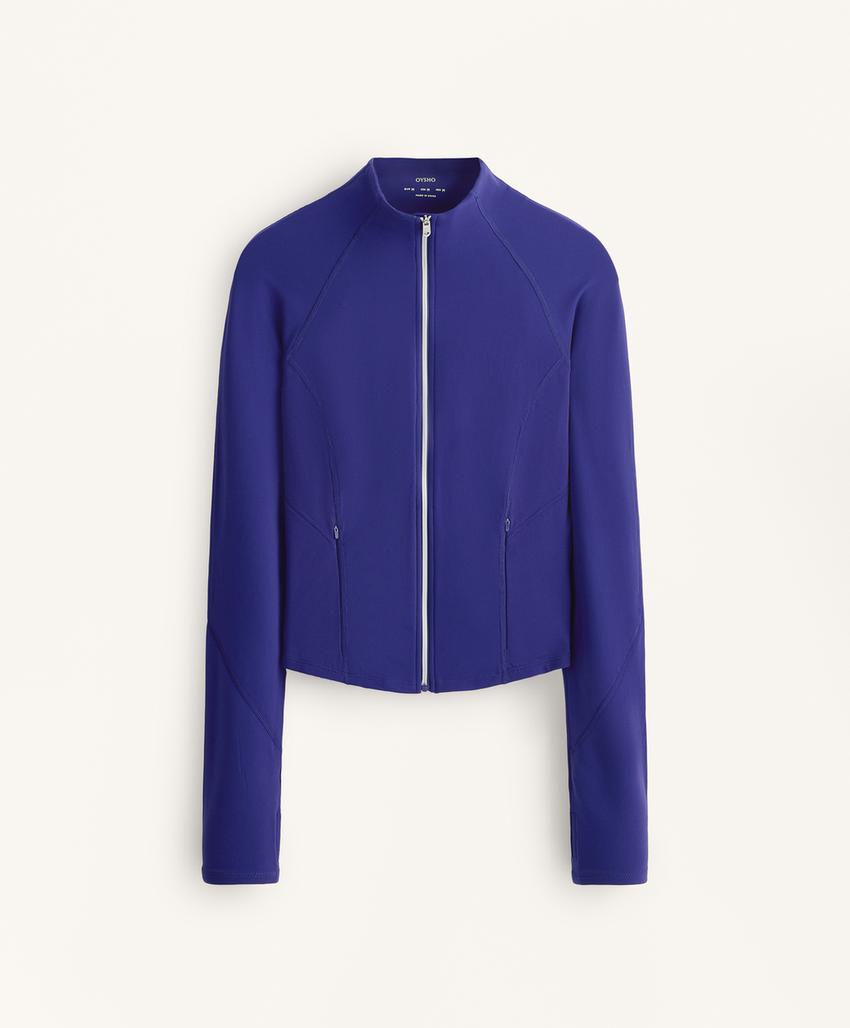 Легкая теплая высокотехнологичная куртка