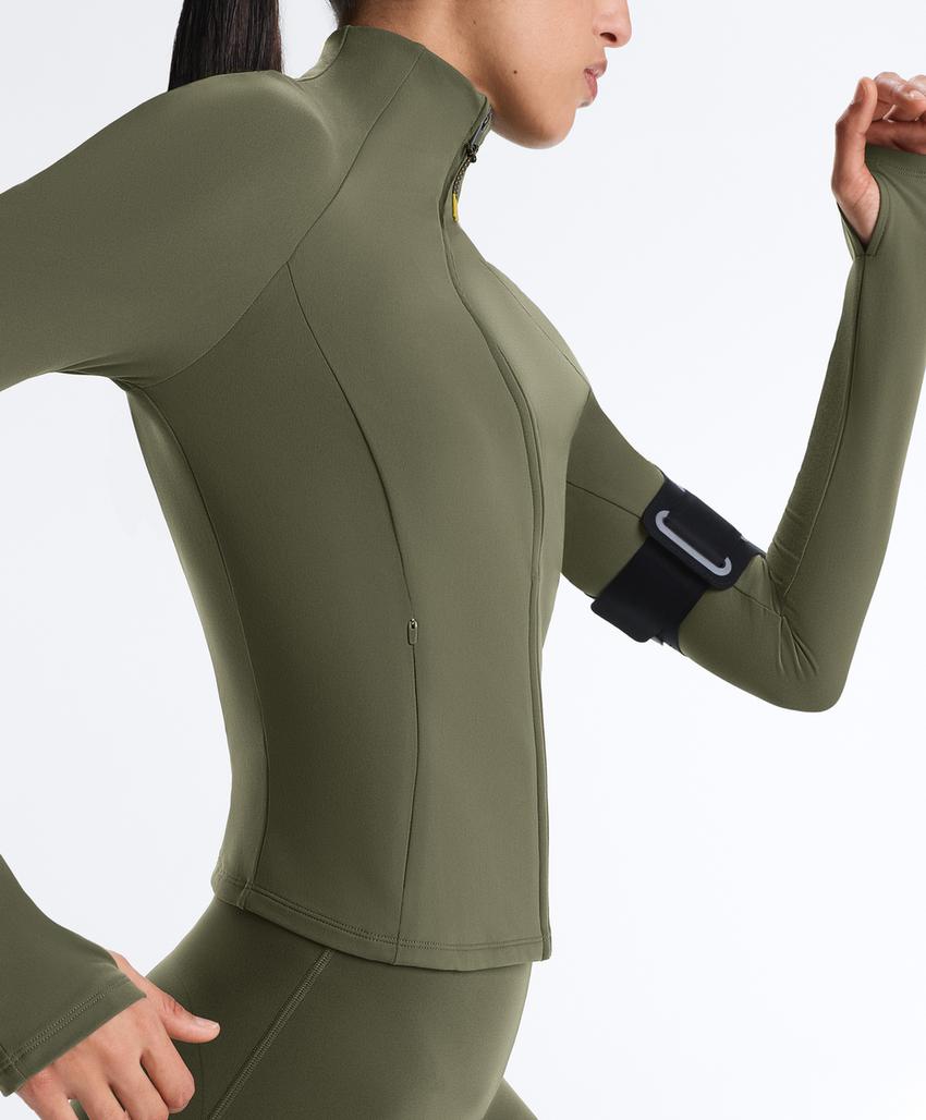 Легкая и теплая высокотехнологичная куртка