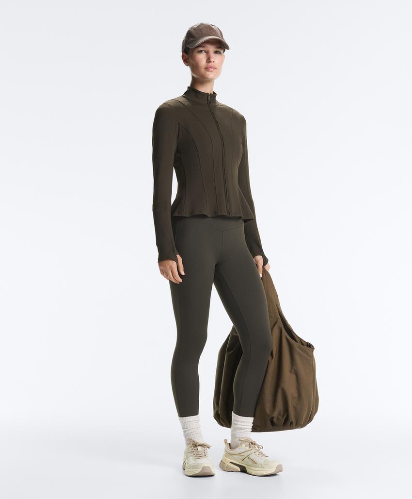 Техническая куртка Evermove с баской