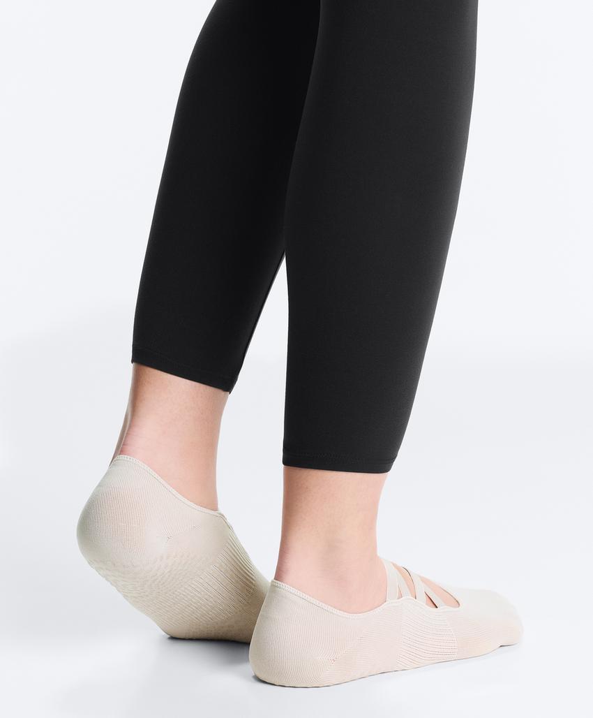 2 pairs of polyamide blend yoga and Pilates socks with double straps