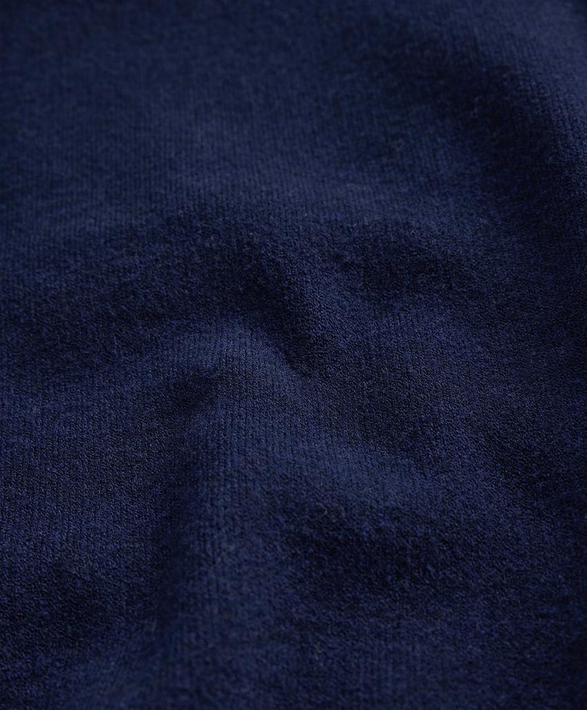 Джемпер с высоким воротником и полупрокладкой