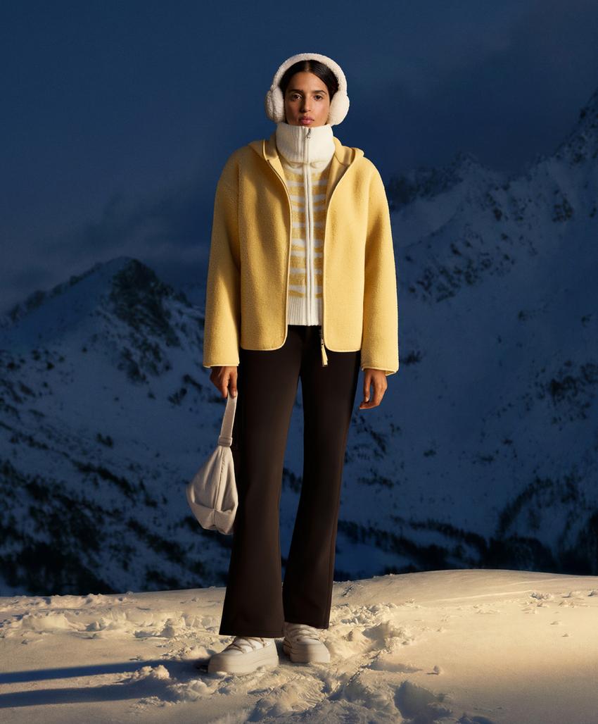 Полушубок с капюшоном из искусственного меха