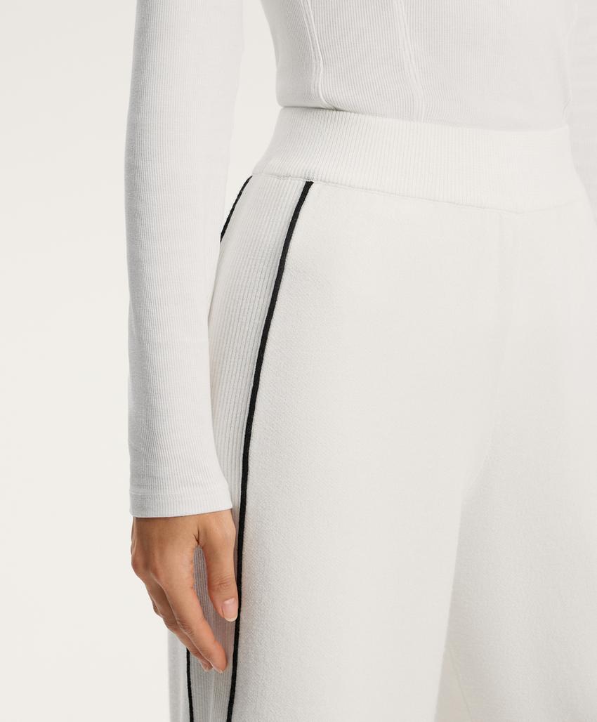 Вязанные брюки прямого покроя с контрастной окантовкой