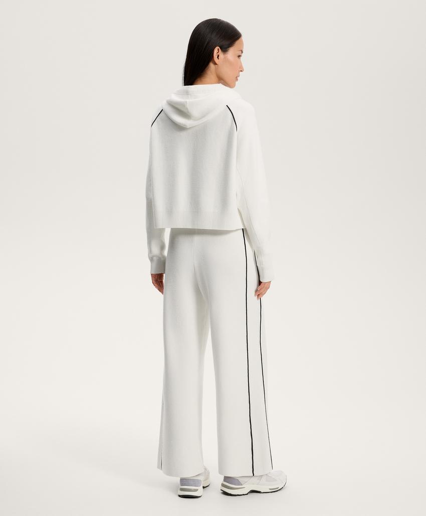 Вязанные брюки прямого покроя с контрастной окантовкой