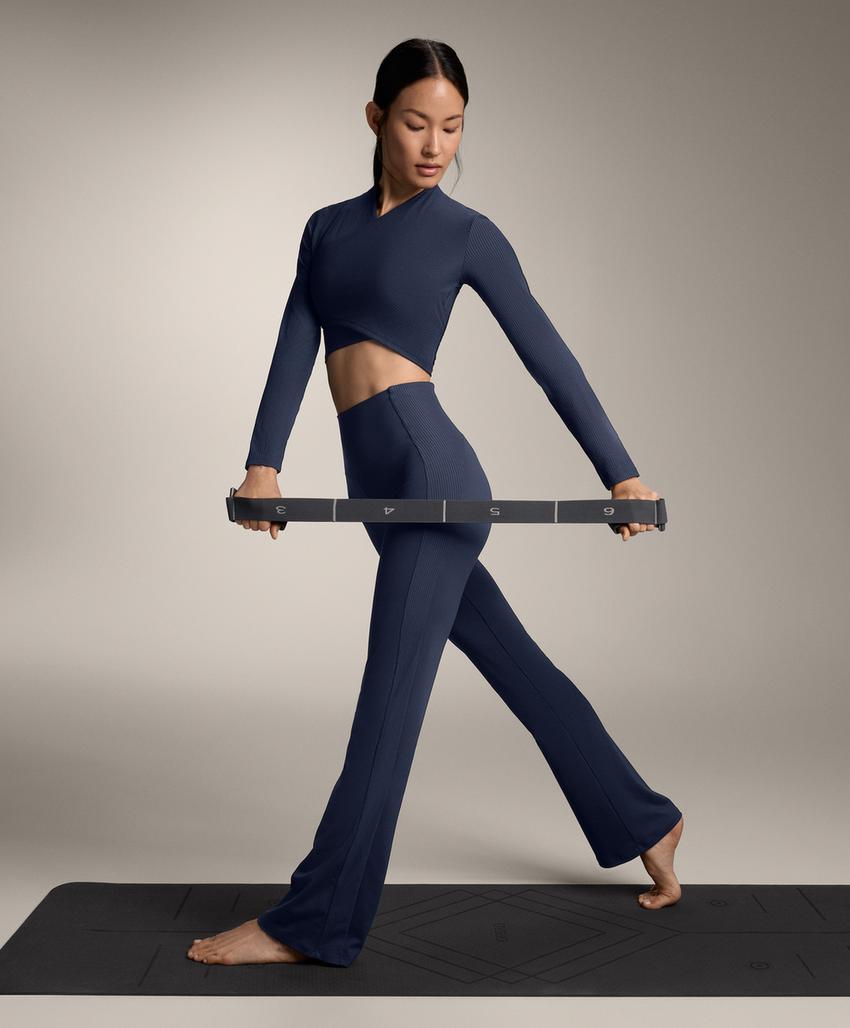 Tank top Comfortlux с перекрестными деталями и рукавами