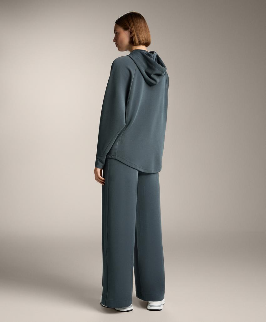 Куртка в рубчик с капюшоном и 29% модала