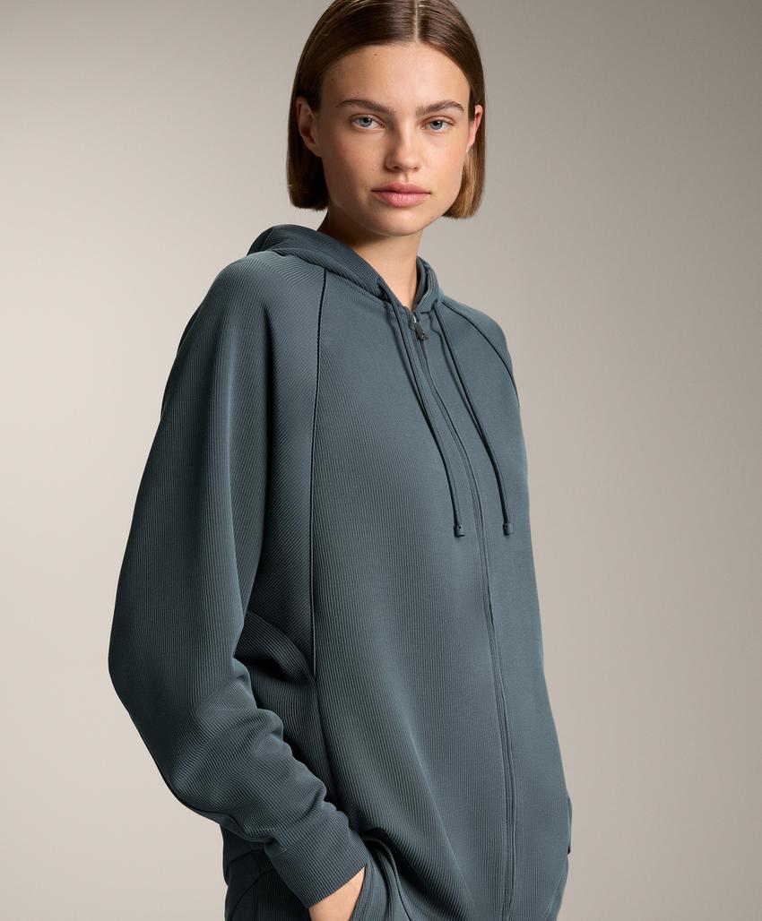 Куртка в рубчик с капюшоном и 29% модала