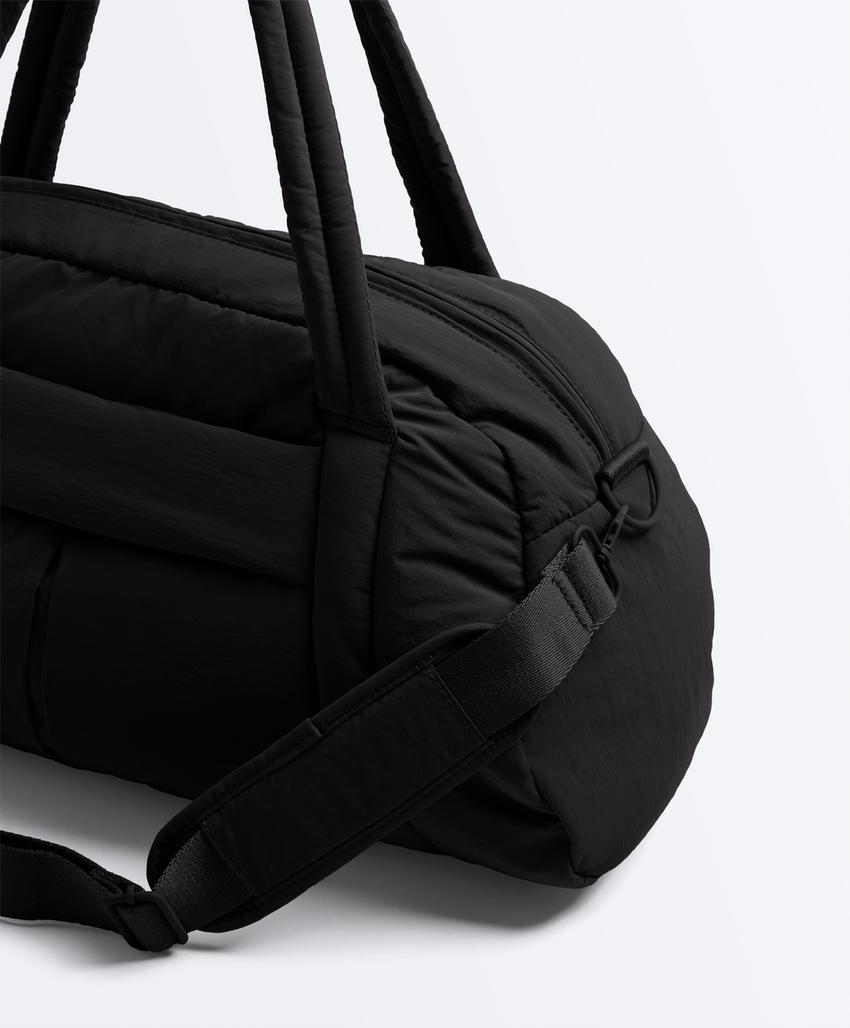 Спортивная сумка с мягкими накладками