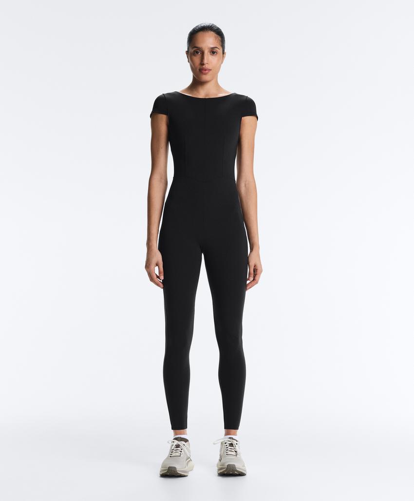 Длинный комбинезон Compressive с коротким рукавом