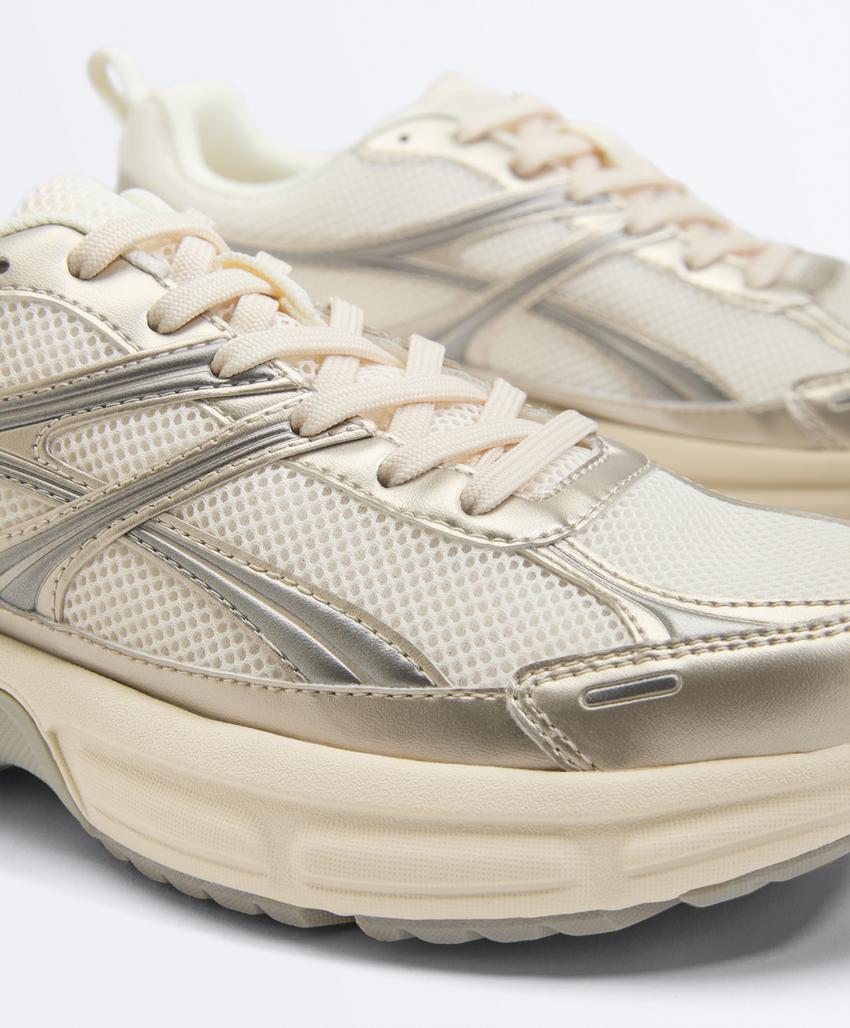 Беговые кроссовки Running