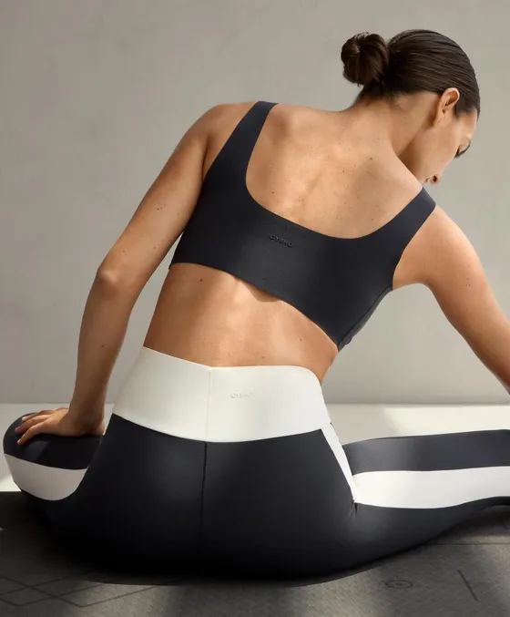 Спортивный бюстгальтер Perfect Adapt со средней степенью поддержки