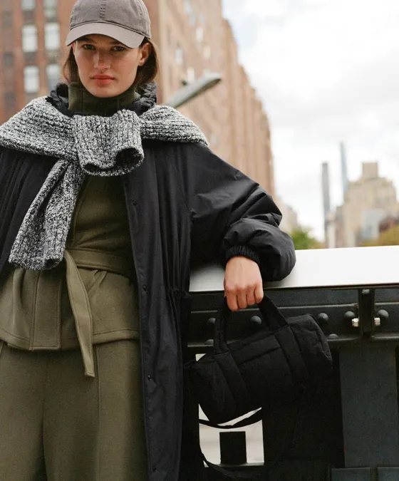 Кепка из 100%-го хлопка с эффектом выгорания